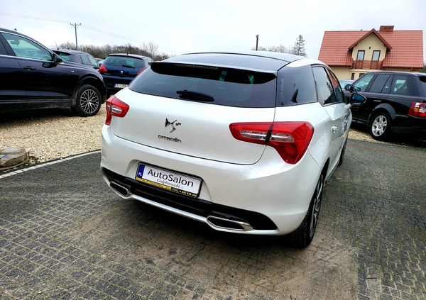 Citroen DS5 cena 44900 przebieg: 199111, rok produkcji 2013 z Malbork małe 562